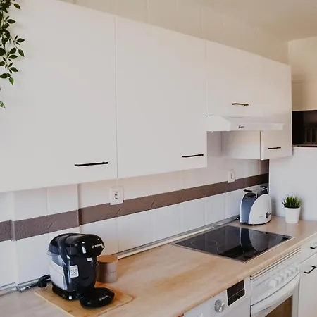 Casa Mahalo - Modern With Pool, Minutes From Spectacular Beaches