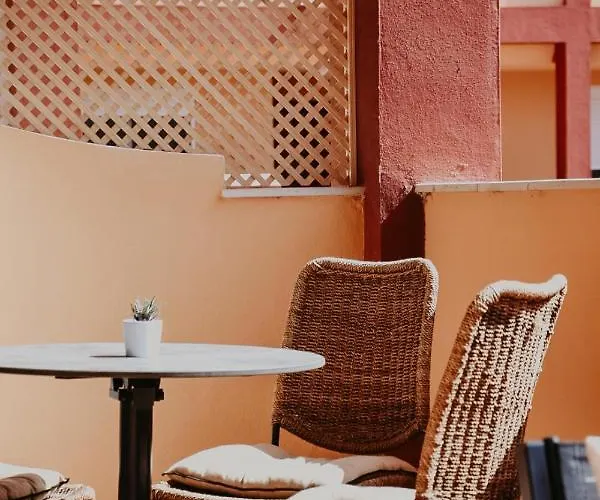 Casa Mahalo - Modern With Pool, Minutes From Spectacular Beaches *